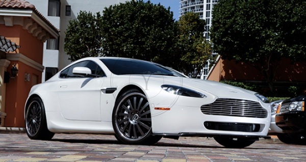 V Style Dry Carbon Front Lip For 2006-2009 Aston Martin V8 Vantage