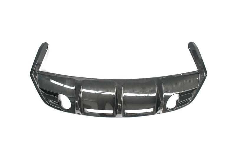 OEM Style Dry Carbon Rear Diffuser For 2006-2009 Aston Martin DBS
