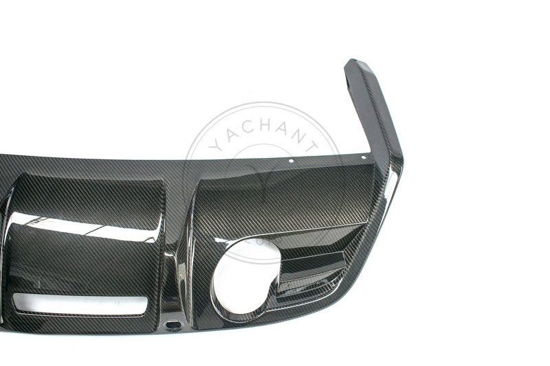 OEM Style Dry Carbon Rear Diffuser For 2007-2012 Aston Martin DBS