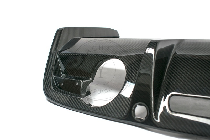 OEM Style Dry Carbon Rear Diffuser For 2006-2009 Aston Martin DBS