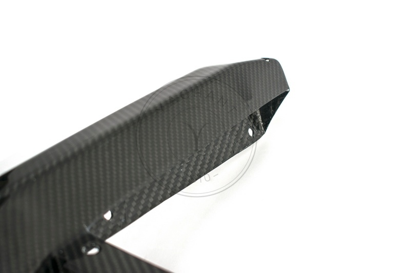 OEM Style Dry Carbon Rear Diffuser For 2006-2009 Aston Martin DBS