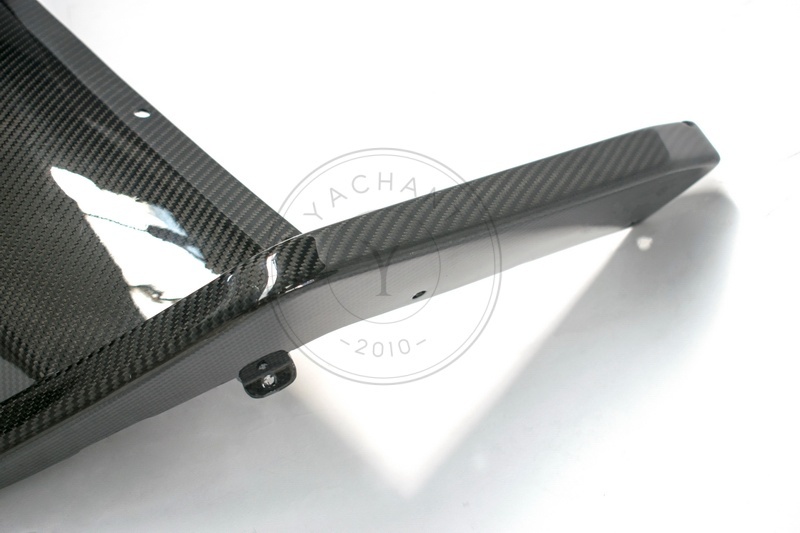 OEM Style Dry Carbon Rear Diffuser For 2006-2009 Aston Martin DBS