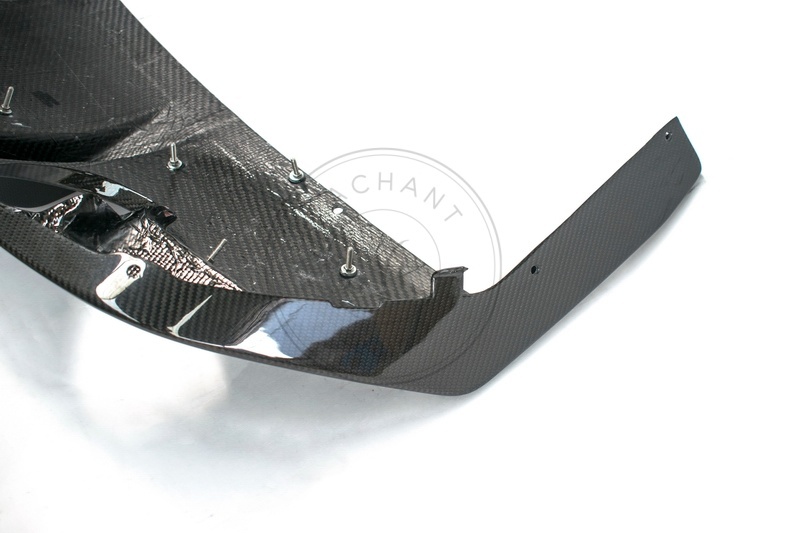 OEM Style Dry Carbon Rear Diffuser For 2007-2012 Aston Martin DBS