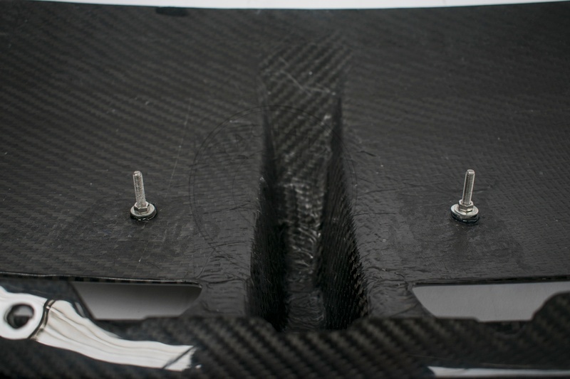 OEM Style Dry Carbon Rear Diffuser For 2007-2012 Aston Martin DBS