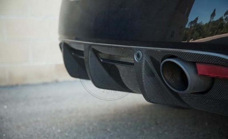 OEM Style Dry Carbon Rear Diffuser For 2007-2012 Aston Martin DBS