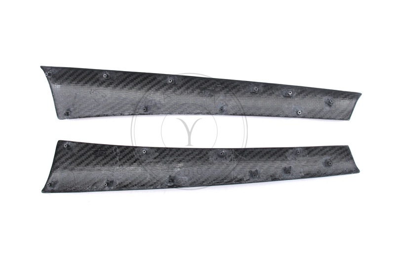 Dry Carbon Inner Door Upper Panels For 2007-2012 Aston Martin DBS