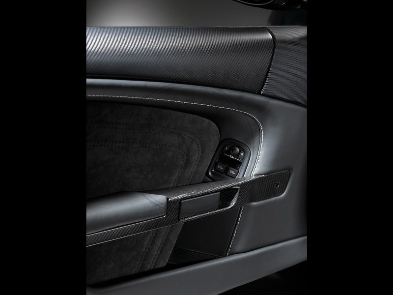 Dry Carbon Inner Door Upper Panels For 2007-2012 Aston Martin DBS