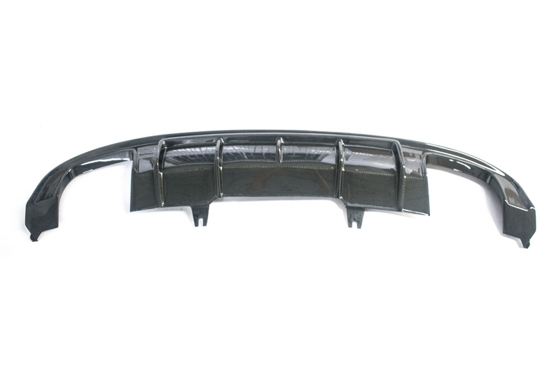 MAD Style Carbon Fiber Rear Diffuser for 2018-2019 Audi B9 Type 8W A4(S-Line) S4