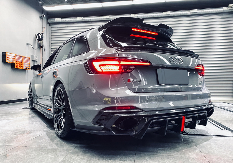 RS01R Carbon Fiber Rear Diffuser for 2017-2022 Audi RS4 B9 B9.5 Avant