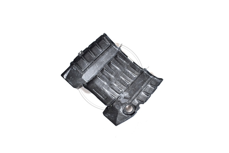 Dry Carbon Fiber Engine Cover For 2010-2015 Chevrolet Camaro SS V8 LS3 6.2L