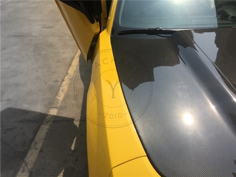 ZL1-Style Carbon Fiber Hood Bonnet For 2010-2014 Chevrolet Camaro