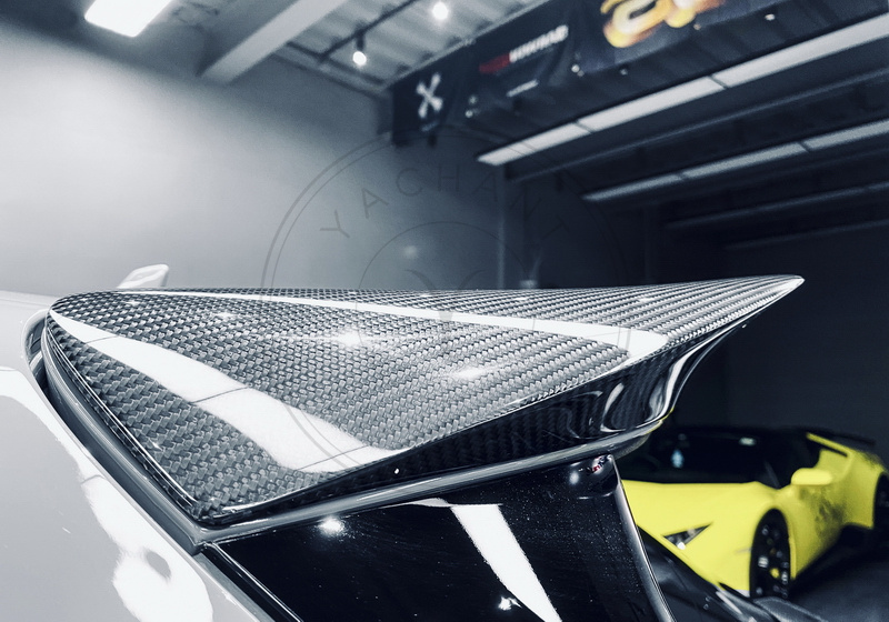 RS01R Carbon Fiber Roof Spoiler for 2017-2022 Audi RS4 B9 B9.5 Avant