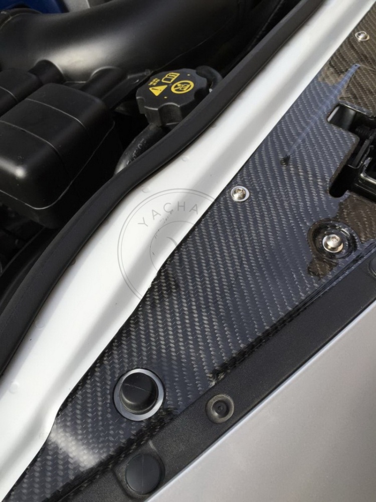 Carbon Fiber Cooling Panel For 2010-2015 Chevrolet Camaro