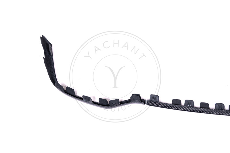 OEM Style Carbon Fiber Rear Bumper Garnish Trim Strip for 2017-2022 Audi RS4 B9 B9.5 Avant RS01R