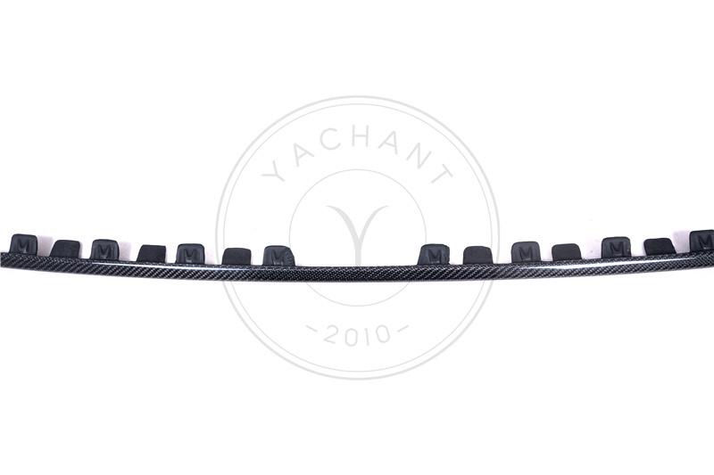 OEM Style Carbon Fiber Rear Bumper Garnish Trim Strip for 2017-2022 Audi RS4 B9 B9.5 Avant RS01R