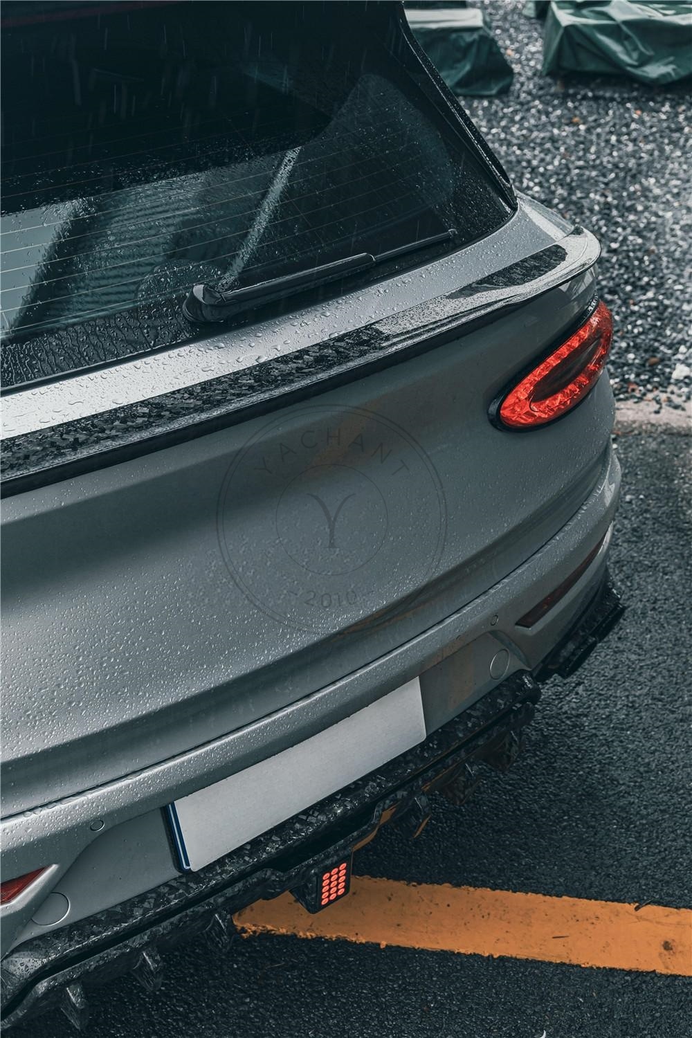 MSY Style Dry Carbon Fiber Rear Spoiler for 2015-2019 Bentley Bentayga