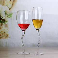 Luxury Fancy Irregular Stemmed Premium Sparkling Curved Stem Creative Crystal champagne Glasses Gift Wine Glass Set,도매 유리제품 및 맞춤형 캔들 자 제조업체 | Ruixin Glass,Luxury Fancy Irregular Stemmed Premium Sparkling Curved Stem Creative Crystal champagne Glasses Gift Wine Glass Set