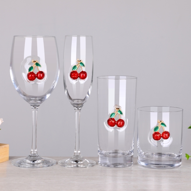 Metallic Affixed 3D Decorative Enamel Emblem Icon Attached Red Wine Drinking Champagne Flute Rocks Highball Collins Glass,Wholesale Glassware & Custom Candle Jar Manufacturer | Ruixin Glass,Metallic Affixed 3D Decorative Enamel Emblem Icon Attached Red Wine Drinking Champagne Flute Rocks Highball Collins Glass