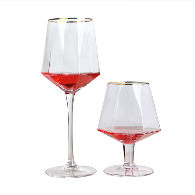 Wholesale Luxury Crystal Diamond Shaped Short Stem 14oz Custom logo Gold Rim Good Modern Brandy Goblet Red Wine Glass,Fabricante Mayorista de Artículos de Vidrio y Tarros de Vela Personalizados | Ruixin Glass,Wholesale Luxury Crystal Diamond Shaped Short Stem 14oz Custom logo Gold Rim Good Modern Brandy Goblet Red Wine Glass