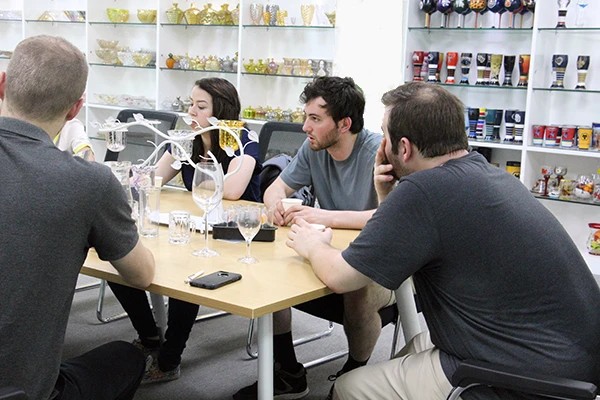 A friendly meeting with a visiting customer