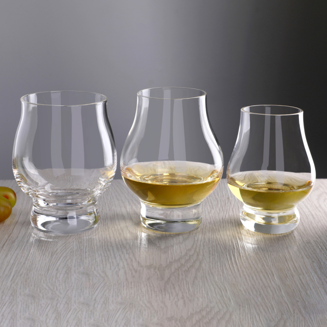 Wholesale Custom Logo Lead Free Crystal Whiskey Tasting Bourbon Glass Professional Nosing Glassware Manufacturer for Scotch,Fabricante Mayorista de Artículos de Vidrio y Tarros de Vela Personalizados | Ruixin Glass,Wholesale Custom Logo Lead Free Crystal Whiskey Tasting Bourbon Glass Professional Nosing Glassware Manufacturer for Scotch