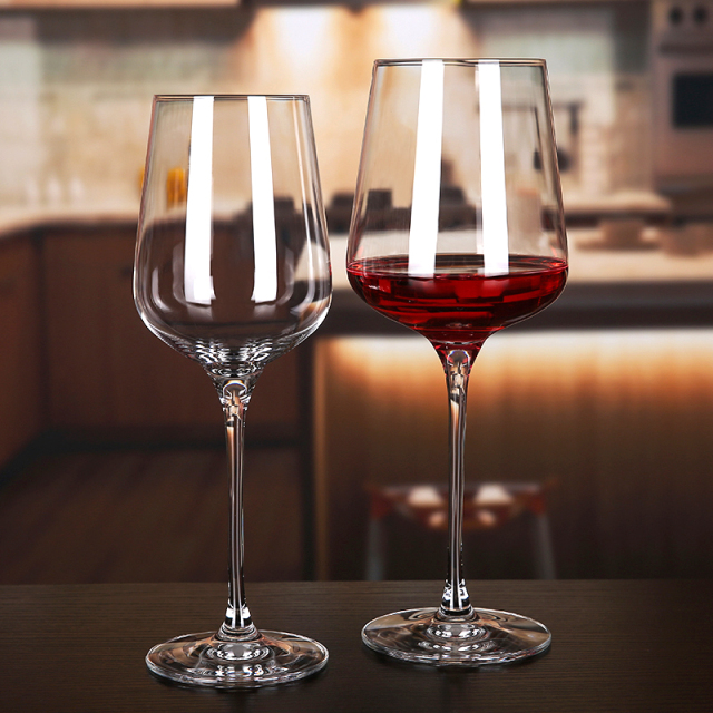 RTS Stock Wholesale Luxury Elegant Crystal Red Wine Glass Goblet Long Stem for Wedding Party Restaurant Bar Premium Glassware,Fabricante de Artigos de Vidro por Atacado & Frascos para Velas Personalizados | Ruixin Glass,RTS Stock Wholesale Luxury Elegant Crystal Red Wine Glass Goblet Long Stem for Wedding Party Restaurant Bar Premium Glassware
