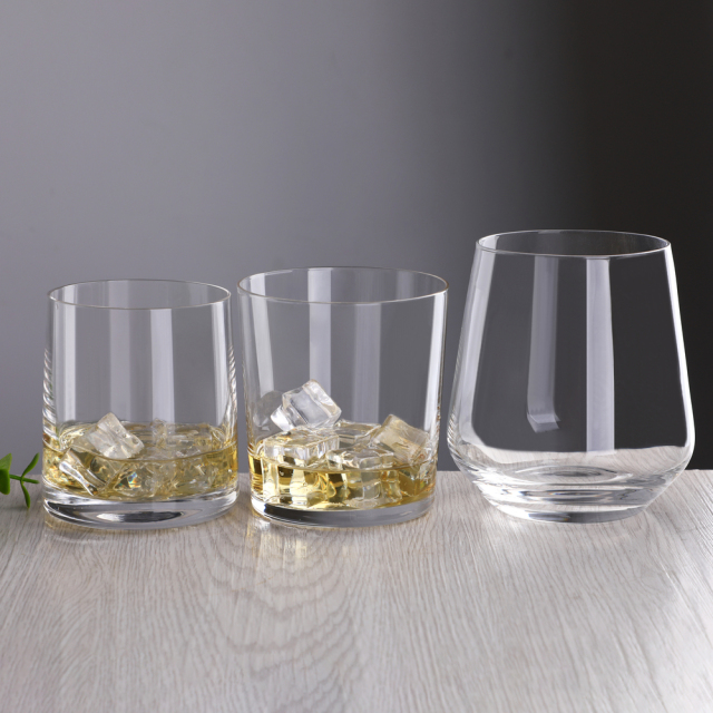 Wholesale Custom Logo Glass Tumbler Manufacturer Heavy Base Barware for Restaurant Hotel Promotional Gift Drinking Glasses Set,Оптовые поставки стеклянной посуды и производство индивидуальных свечных банок | Ruixin Glass,Wholesale Custom Logo Glass Tumbler Manufacturer Heavy Base Barware for Restaurant Hotel Promotional Gift Drinking Glasses Set