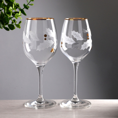 Bulk Wholesale Custom Engraved Crystal Wine Glass Gold Rim Holly Pattern Logo Etched Red Wine Goblet Gift Box Set Factory,Grossiste en Verrerie & Fabricant de Bocaux à Bougies sur Mesure | Ruixin Glass,Bulk Wholesale Custom Engraved Crystal Wine Glass Gold Rim Holly Pattern Logo Etched Red Wine Goblet Gift Box Set Factory