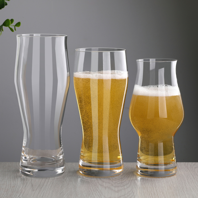 Wholesale Custom Logo IPA Tulip Nonic Pint Weizen Crystal Craft Beer Glassware for Brewery Pub Bar Restaurant Drinkware,Grossiste en Verrerie & Fabricant de Bocaux à Bougies sur Mesure | Ruixin Glass,Wholesale Custom Logo IPA Tulip Nonic Pint Weizen Crystal Craft Beer Glassware for Brewery Pub Bar Restaurant Drinkware