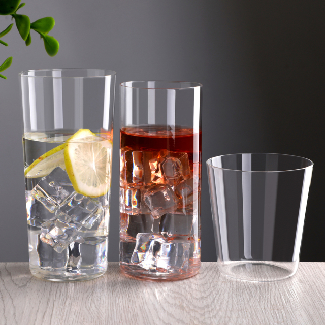 Wholesale Manufacturer Thin Wall Minimalist Borosilicate Zombie Glass Tumbler Chimney Glass Iced Coffee Boba Cup,Wholesale Glassware & Custom Candle Jar Manufacturer | Ruixin Glass,Wholesale Manufacturer Custom Logo Borosilicate Glass Tumbler Beer Can Glass Iced Coffee Boba Cup Bamboo Lid Straw Gift Box Set