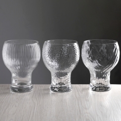 Wholesale Custom 500ml Modern Japanese Style Hammered Ribbed Swirl Stemless IPA Sensory Drinking Craft Beer Tulip Glass Tumbler,Fabricante Mayorista de Artículos de Vidrio y Tarros de Vela Personalizados | Ruixin Glass,Wholesale Custom 500ml Modern Japanese Style Hammered Ribbed Swirl Stemless IPA Sensory Drinking Craft Beer Tulip Glass Tumbler