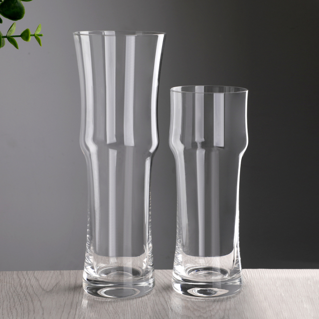 Wholesale Custom Logo IPA Tulip Nonic Pint Weizen Crystal Craft Beer Glassware for Brewery Pub Bar Restaurant Drinkware,Grossiste en Verrerie & Fabricant de Bocaux à Bougies sur Mesure | Ruixin Glass,Wholesale Custom Logo IPA Tulip Nonic Pint Weizen Crystal Craft Beer Glassware for Brewery Pub Bar Restaurant Drinkware