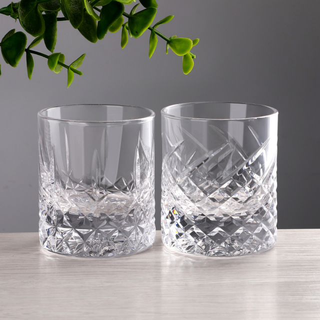 Custom Logo Luxury Crystal Whiskey Glass Tumbler Wholesale Vintage Cut Etched Flower Old Fashioned Rocks Cup Gift Box Set,Grossiste en Verrerie & Fabricant de Bocaux à Bougies sur Mesure | Ruixin Glass,Custom Logo Luxury Crystal Whiskey Glass Tumbler Wholesale Vintage Cut Etched Flower Old Fashioned Rocks Cup Gift Box Set