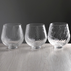Wholesale Custom 500ml Modern Japanese Style Hammered Ribbed Swirl Stemless IPA Sensory Drinking Craft Beer Tulip Glass Tumbler,Fabricante Mayorista de Artículos de Vidrio y Tarros de Vela Personalizados | Ruixin Glass,Wholesale Custom 500ml Modern Japanese Style Hammered Ribbed Swirl Stemless IPA Sensory Drinking Craft Beer Tulip Glass Tumbler