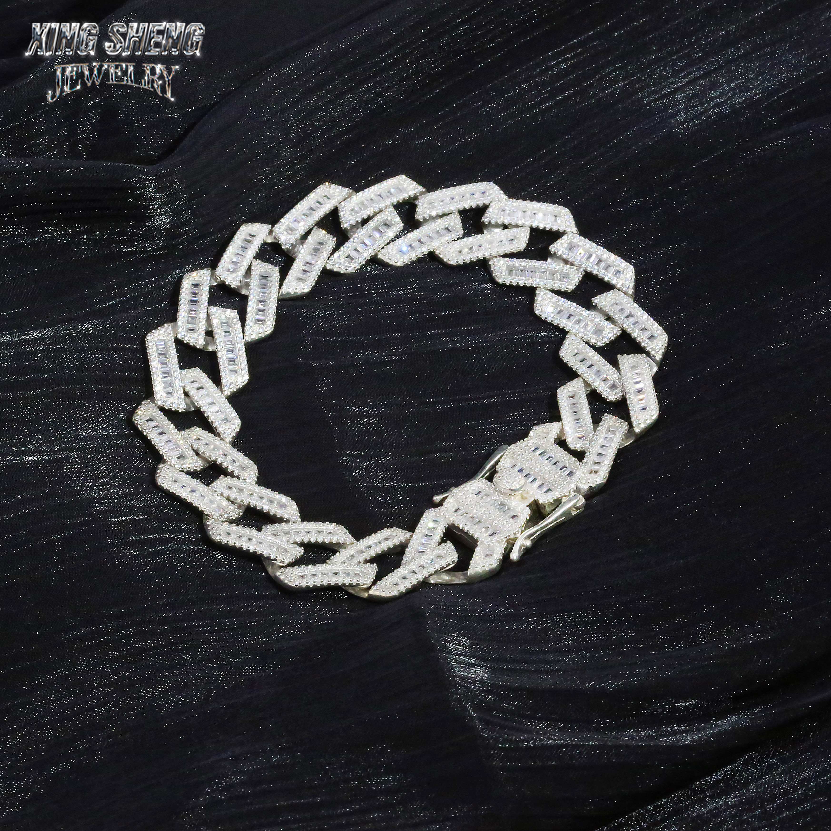 Customized Top Quality Sterling Silver 17MM VVS D Color baguette Shape Moissanite with GRA thin Cuban Link Chain for Men's Rapper Life