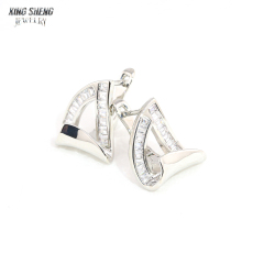 Luxury Design New Design Pass Diamond Tester GRA Certificate S925 Silver Iced Out Baguette Moissanite Earrings
