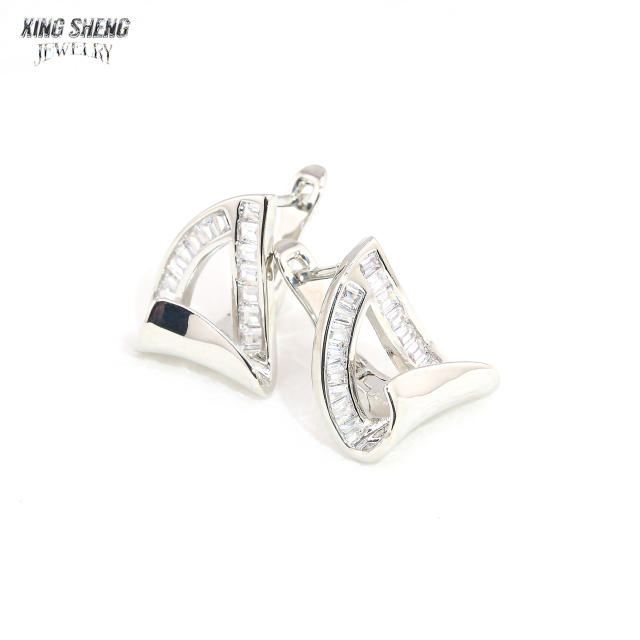 Luxury Design New Design Pass Diamond Tester GRA Certificate S925 Silver Iced Out Baguette Moissanite Earrings