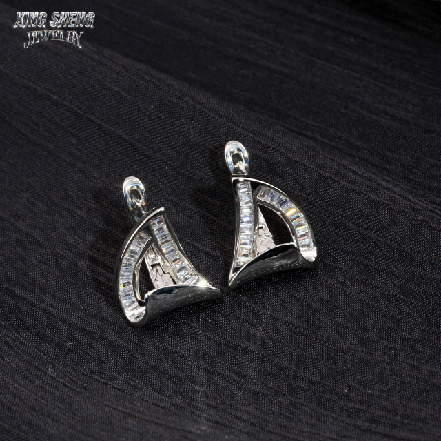 Luxury Design New Design Pass Diamond Tester GRA Certificate S925 Silver Iced Out Baguette Moissanite Earrings