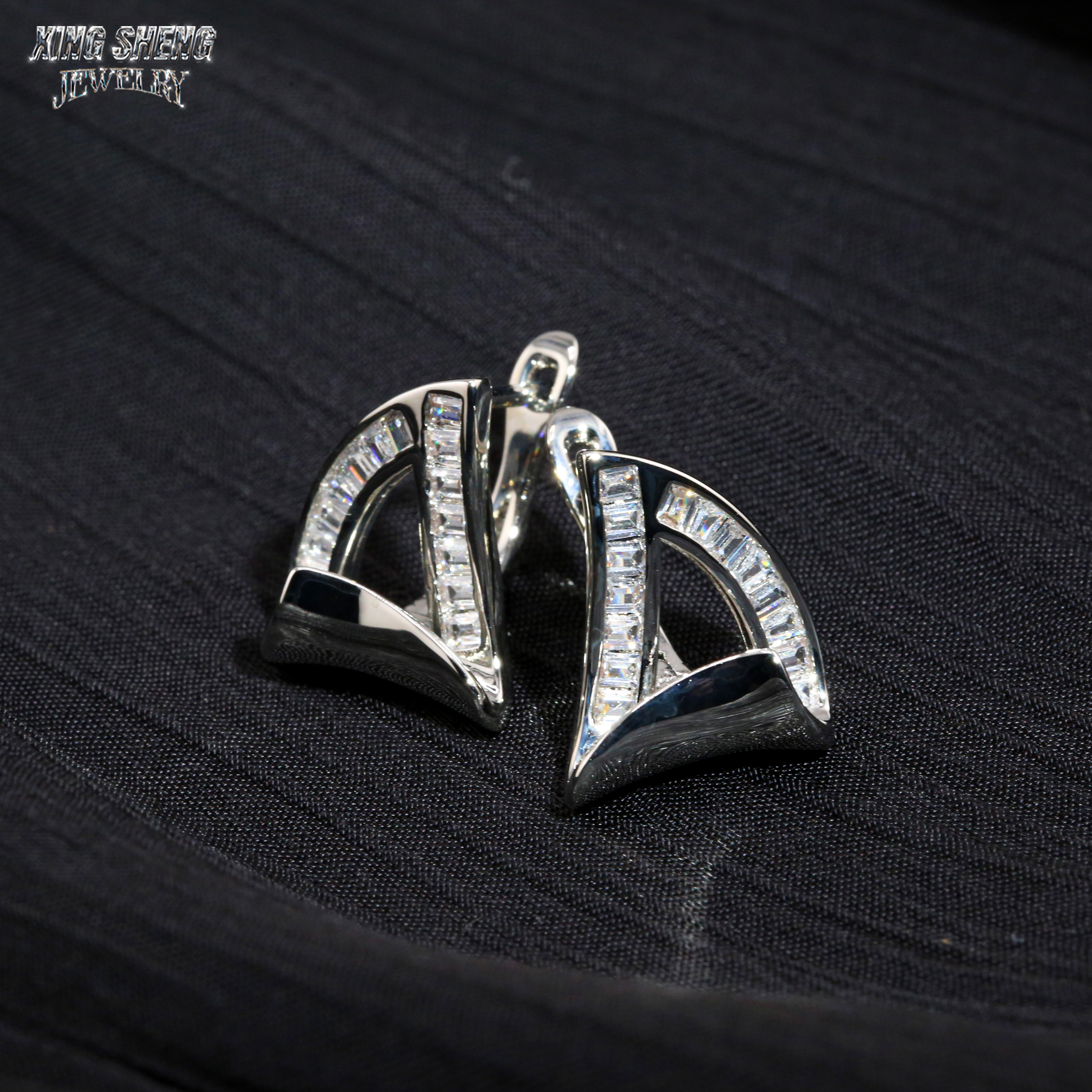 Luxury Design New Design Pass Diamond Tester GRA Certificate S925 Silver Iced Out Baguette Moissanite Earrings