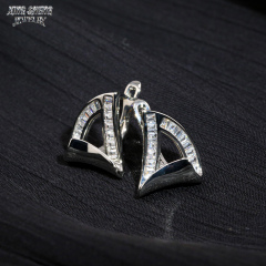 Luxury Design New Design Pass Diamond Tester GRA Certificate S925 Silver Iced Out Baguette Moissanite Earrings