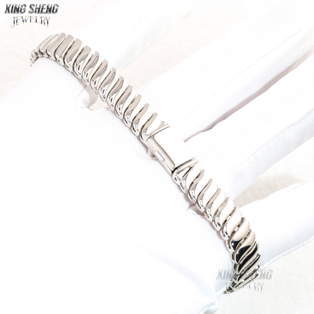 Fashion New Snake Chain Bracelet Delicate European American 8MM High Polished Snake Chain Gold Silver  S925 Silver European Women Herringbone Bracelet