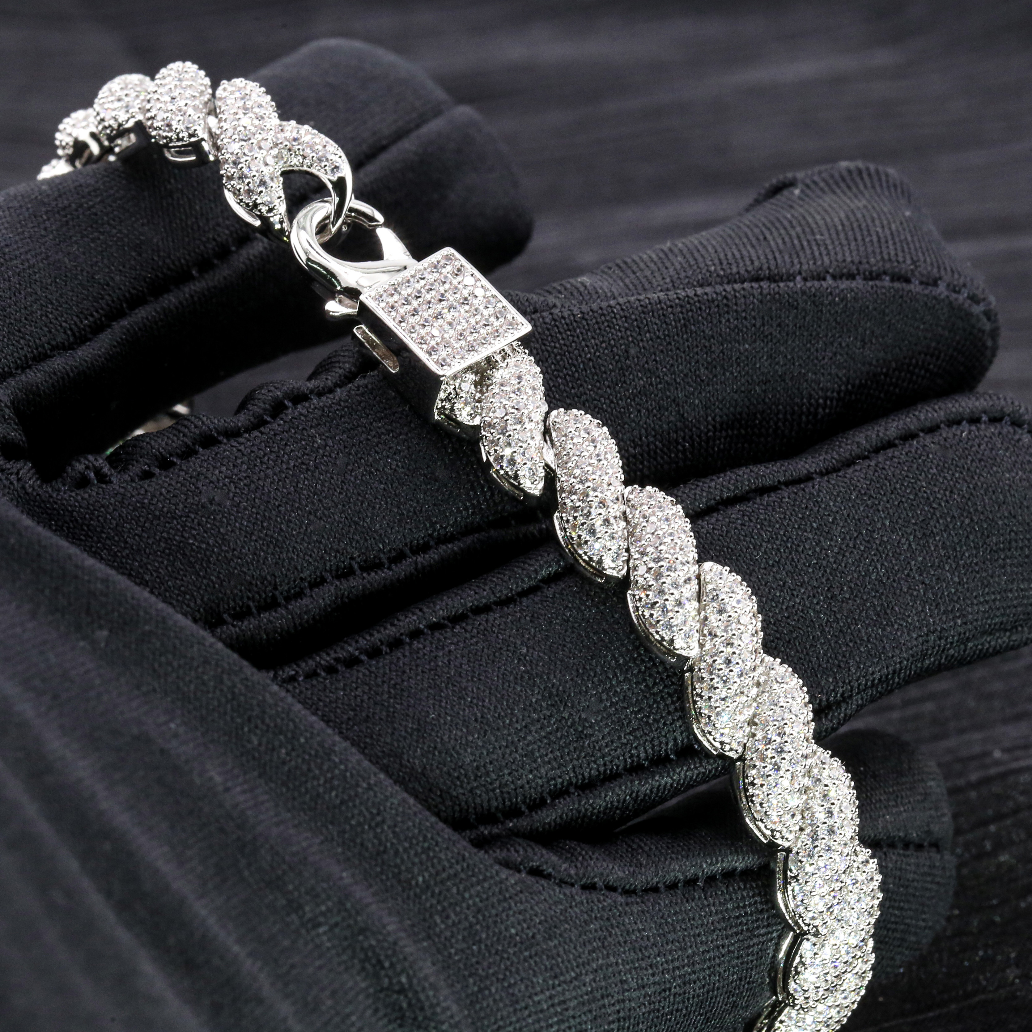 Fashion Hip Hip Jewelry 8mm Gold Plated 925 Sterling Silver Vvs Moissanite Diamond Twist Bangle Bracelet for Men