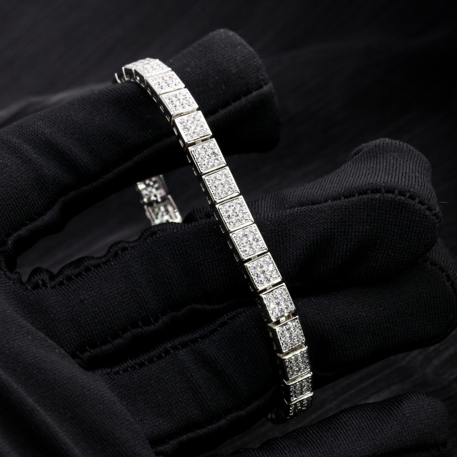 Fashion Fine Jewelry Sterling Silver 925 VVS 5.5MM Moissanite Lab Diamond Hip Hop Iced Out Jewelry Cuban Link Chain Bracelet Men