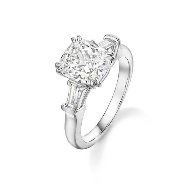 Custom Ring Jewelry Beautiful Luxury Ring 18K Gold IGI certificate 1.03ct Lab Grown Diamond Cushion Cut engagement ring Wedding Diamond ring