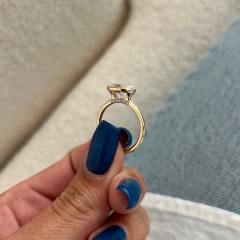2.00 Carat D VVS2 Oval Cut Lab-Grown Diamond Engagement Ring | 14K Solid Gold | IGI Certified | Factory Direct
