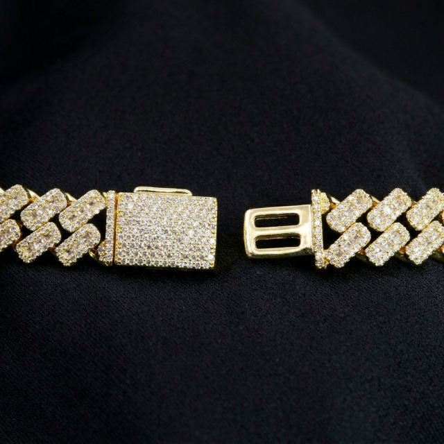 Detailed view of the S925 sterling silver locking mechanism on the iced out moissanite bracelet, ensuring secure daily wear for hip hop jewelry.