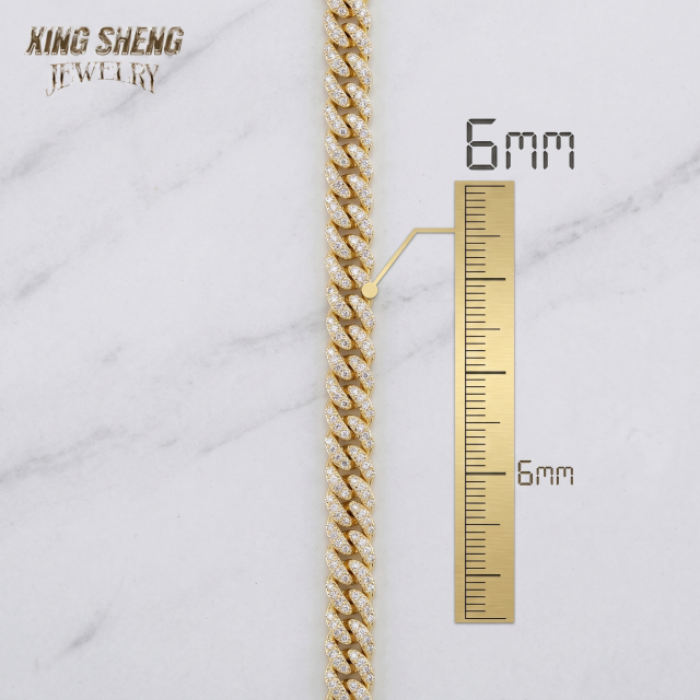 Precision measurement graphic confirming the exact 6mm classic width of the S925 sterling silver Moissanite Cuban link chain.