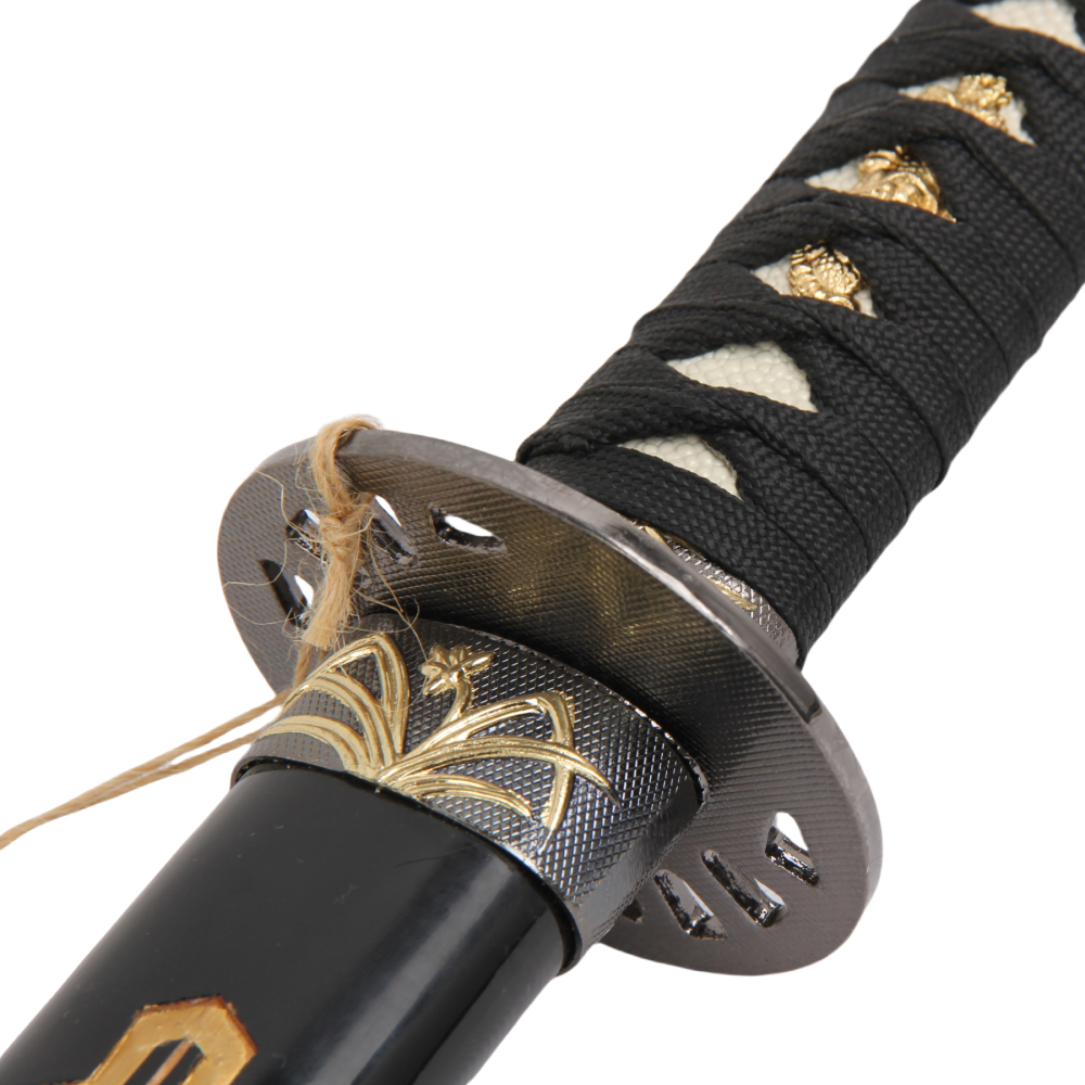 Kill Bill Movie Replica Samurai Sword 3-Piece Set with 3-Tier Wooden Display Stand - Iconic Engraved Scabbards（杀死比尔三件套）US、CA、EU