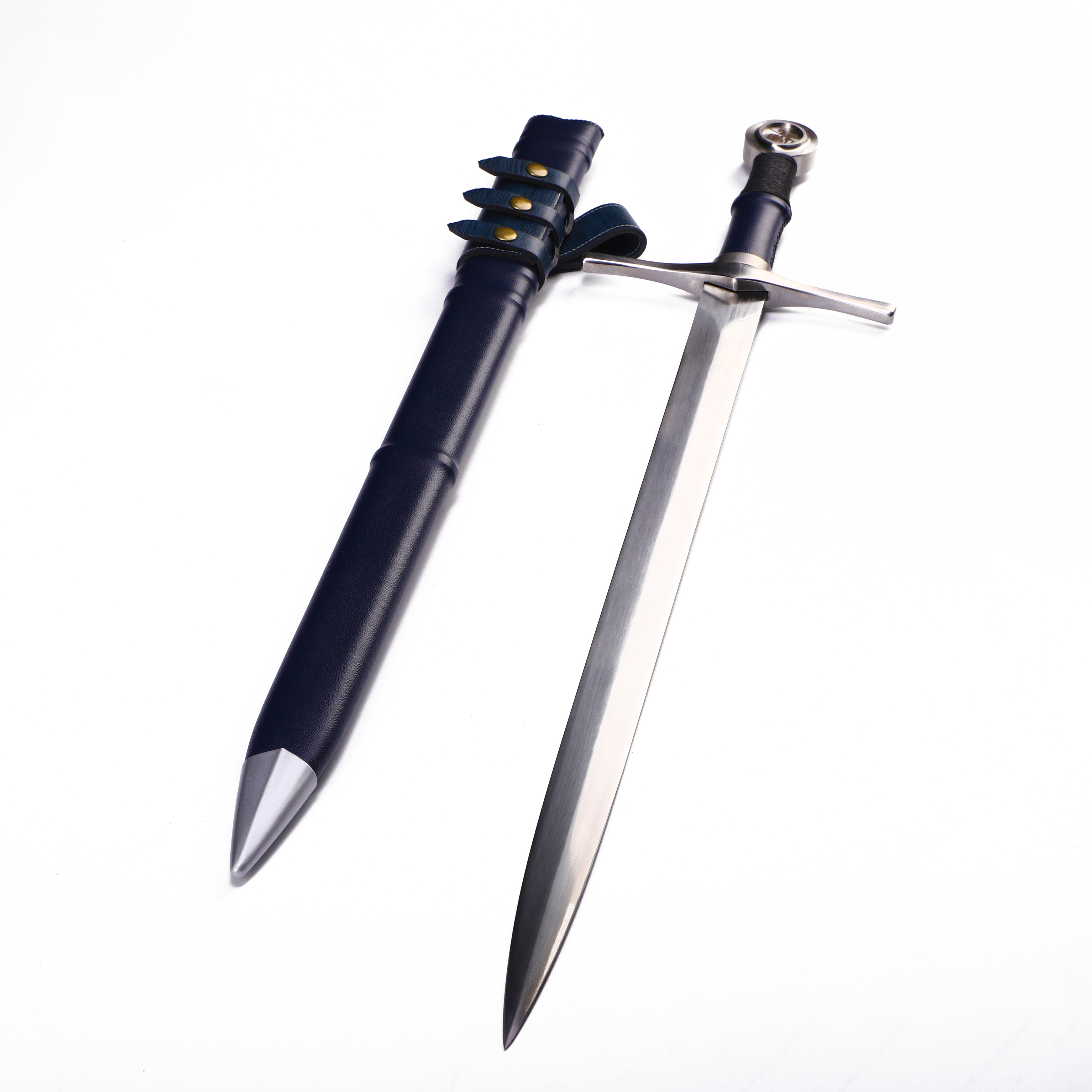 時代品 在銘 蓮蝙蝠彫 匕首 短刀拵 武具 時代品 在銘 蓮蝙蝠彫 匕首 短刀拵 武具 短刀拵（鎧通 銘