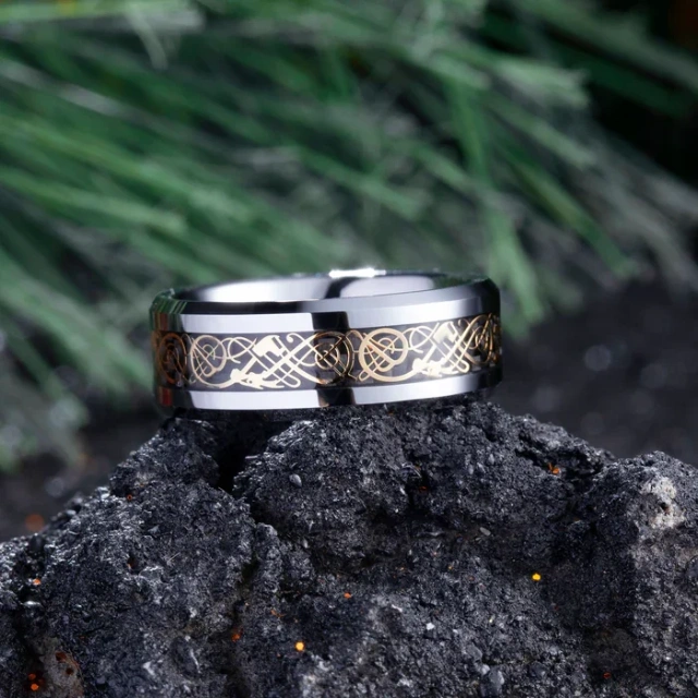 Fashion Jewelry Ring Ready to Ship Beveled Edge 8mm Silver Tungsten Rings for Men Women Carbon Fiber Black Carbon Fibre Inlay